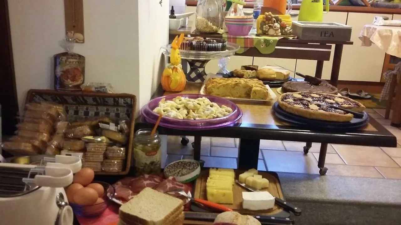 B&B Da-Di Colico Italy